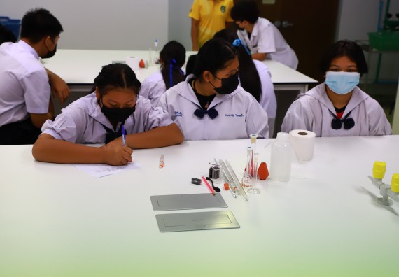 ภาพกิจกรรม  คณะวิทยาศาสตร์และเทคโนโลยีมหาวิทยาลัยราชภัฏกำแพงเพชร จัดงานสัปดาห์วิทยาศาสตร์แห่งชาติ ส่วนภูมิภาค ประจำปี 2565