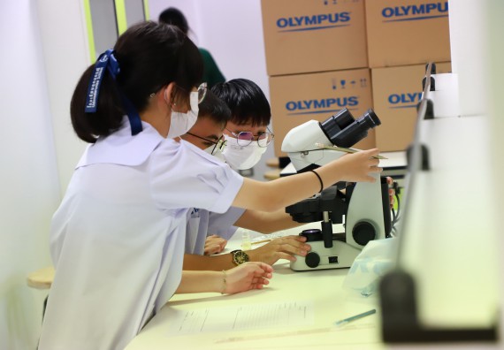 ภาพกิจกรรม  คณะวิทยาศาสตร์และเทคโนโลยีมหาวิทยาลัยราชภัฏกำแพงเพชร จัดงานสัปดาห์วิทยาศาสตร์แห่งชาติ ส่วนภูมิภาค ประจำปี 2565