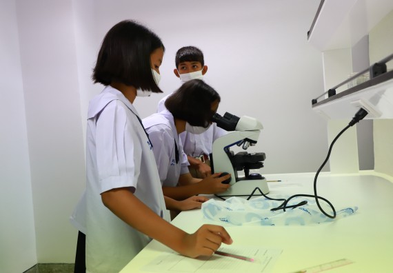 ภาพกิจกรรม  คณะวิทยาศาสตร์และเทคโนโลยีมหาวิทยาลัยราชภัฏกำแพงเพชร จัดงานสัปดาห์วิทยาศาสตร์แห่งชาติ ส่วนภูมิภาค ประจำปี 2565