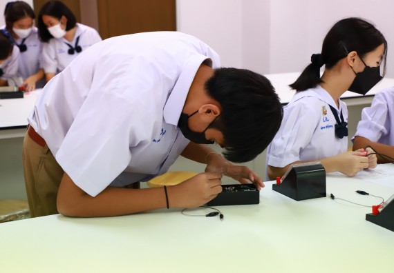 ภาพกิจกรรม  คณะวิทยาศาสตร์และเทคโนโลยีมหาวิทยาลัยราชภัฏกำแพงเพชร จัดงานสัปดาห์วิทยาศาสตร์แห่งชาติ ส่วนภูมิภาค ประจำปี 2565