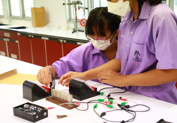 ภาพกิจกรรม  คณะวิทยาศาสตร์และเทคโนโลยีมหาวิทยาลัยราชภัฏกำแพงเพชร จัดงานสัปดาห์วิทยาศาสตร์แห่งชาติ ส่วนภูมิภาค ประจำปี 2565