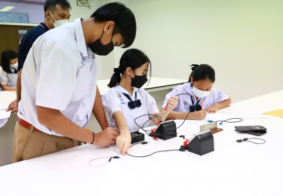 ภาพกิจกรรม  คณะวิทยาศาสตร์และเทคโนโลยีมหาวิทยาลัยราชภัฏกำแพงเพชร จัดงานสัปดาห์วิทยาศาสตร์แห่งชาติ ส่วนภูมิภาค ประจำปี 2565