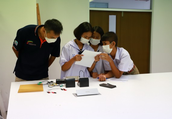 ภาพกิจกรรม  คณะวิทยาศาสตร์และเทคโนโลยีมหาวิทยาลัยราชภัฏกำแพงเพชร จัดงานสัปดาห์วิทยาศาสตร์แห่งชาติ ส่วนภูมิภาค ประจำปี 2565