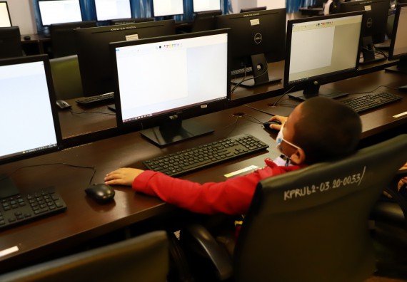 ภาพกิจกรรม  คณะวิทยาศาสตร์และเทคโนโลยีมหาวิทยาลัยราชภัฏกำแพงเพชร จัดงานสัปดาห์วิทยาศาสตร์แห่งชาติ ส่วนภูมิภาค ประจำปี 2565