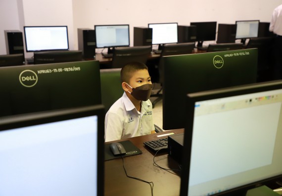 ภาพกิจกรรม  คณะวิทยาศาสตร์และเทคโนโลยีมหาวิทยาลัยราชภัฏกำแพงเพชร จัดงานสัปดาห์วิทยาศาสตร์แห่งชาติ ส่วนภูมิภาค ประจำปี 2565