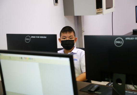 ภาพกิจกรรม  คณะวิทยาศาสตร์และเทคโนโลยีมหาวิทยาลัยราชภัฏกำแพงเพชร จัดงานสัปดาห์วิทยาศาสตร์แห่งชาติ ส่วนภูมิภาค ประจำปี 2565