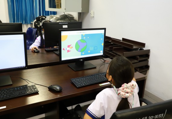 ภาพกิจกรรม  คณะวิทยาศาสตร์และเทคโนโลยีมหาวิทยาลัยราชภัฏกำแพงเพชร จัดงานสัปดาห์วิทยาศาสตร์แห่งชาติ ส่วนภูมิภาค ประจำปี 2565