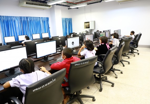 ภาพกิจกรรม  คณะวิทยาศาสตร์และเทคโนโลยีมหาวิทยาลัยราชภัฏกำแพงเพชร จัดงานสัปดาห์วิทยาศาสตร์แห่งชาติ ส่วนภูมิภาค ประจำปี 2565