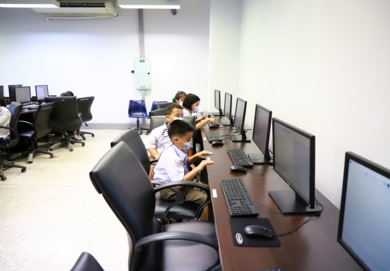 ภาพกิจกรรม  คณะวิทยาศาสตร์และเทคโนโลยีมหาวิทยาลัยราชภัฏกำแพงเพชร จัดงานสัปดาห์วิทยาศาสตร์แห่งชาติ ส่วนภูมิภาค ประจำปี 2565