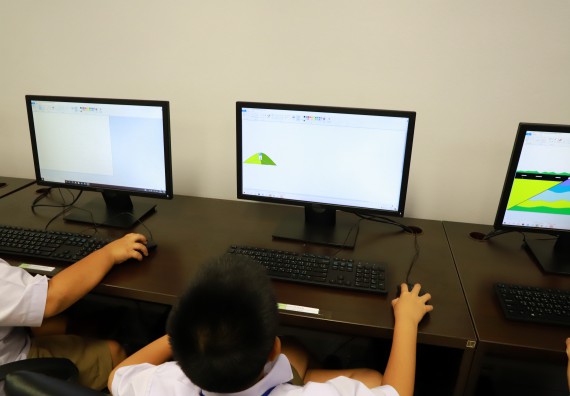 ภาพกิจกรรม  คณะวิทยาศาสตร์และเทคโนโลยีมหาวิทยาลัยราชภัฏกำแพงเพชร จัดงานสัปดาห์วิทยาศาสตร์แห่งชาติ ส่วนภูมิภาค ประจำปี 2565