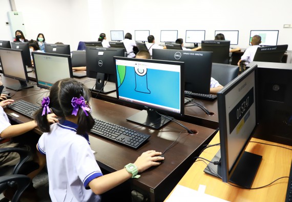 ภาพกิจกรรม  คณะวิทยาศาสตร์และเทคโนโลยีมหาวิทยาลัยราชภัฏกำแพงเพชร จัดงานสัปดาห์วิทยาศาสตร์แห่งชาติ ส่วนภูมิภาค ประจำปี 2565