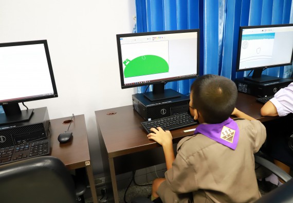 ภาพกิจกรรม  คณะวิทยาศาสตร์และเทคโนโลยีมหาวิทยาลัยราชภัฏกำแพงเพชร จัดงานสัปดาห์วิทยาศาสตร์แห่งชาติ ส่วนภูมิภาค ประจำปี 2565