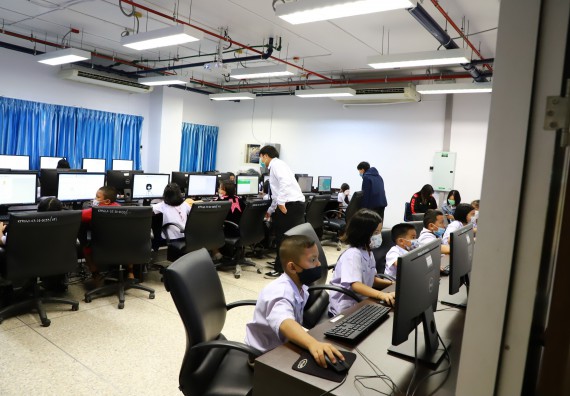 ภาพกิจกรรม  คณะวิทยาศาสตร์และเทคโนโลยีมหาวิทยาลัยราชภัฏกำแพงเพชร จัดงานสัปดาห์วิทยาศาสตร์แห่งชาติ ส่วนภูมิภาค ประจำปี 2565