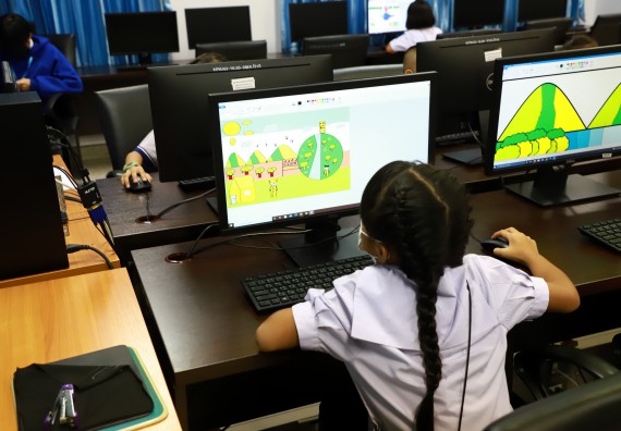 ภาพกิจกรรม  คณะวิทยาศาสตร์และเทคโนโลยีมหาวิทยาลัยราชภัฏกำแพงเพชร จัดงานสัปดาห์วิทยาศาสตร์แห่งชาติ ส่วนภูมิภาค ประจำปี 2565