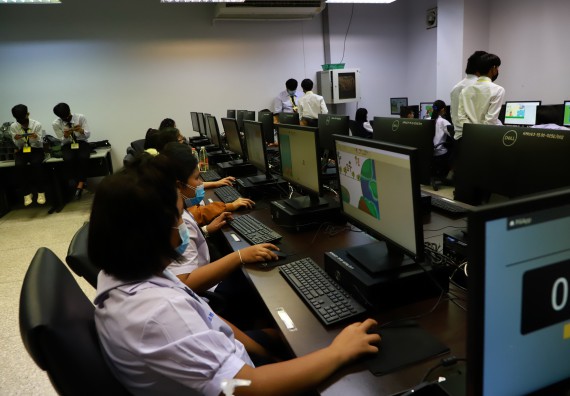 ภาพกิจกรรม  คณะวิทยาศาสตร์และเทคโนโลยีมหาวิทยาลัยราชภัฏกำแพงเพชร จัดงานสัปดาห์วิทยาศาสตร์แห่งชาติ ส่วนภูมิภาค ประจำปี 2565