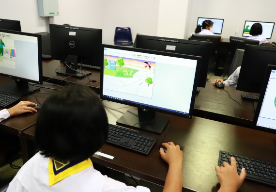 ภาพกิจกรรม  คณะวิทยาศาสตร์และเทคโนโลยีมหาวิทยาลัยราชภัฏกำแพงเพชร จัดงานสัปดาห์วิทยาศาสตร์แห่งชาติ ส่วนภูมิภาค ประจำปี 2565