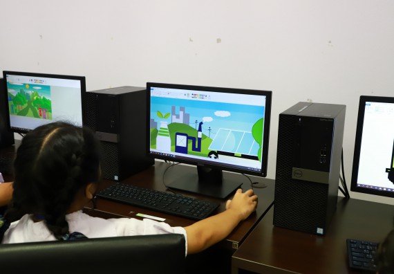 ภาพกิจกรรม  คณะวิทยาศาสตร์และเทคโนโลยีมหาวิทยาลัยราชภัฏกำแพงเพชร จัดงานสัปดาห์วิทยาศาสตร์แห่งชาติ ส่วนภูมิภาค ประจำปี 2565