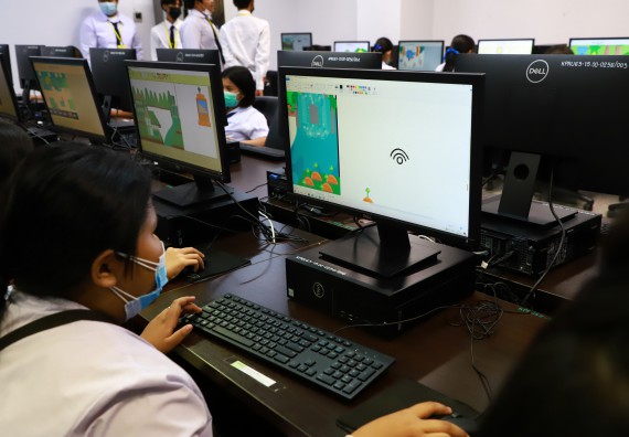 ภาพกิจกรรม  คณะวิทยาศาสตร์และเทคโนโลยีมหาวิทยาลัยราชภัฏกำแพงเพชร จัดงานสัปดาห์วิทยาศาสตร์แห่งชาติ ส่วนภูมิภาค ประจำปี 2565