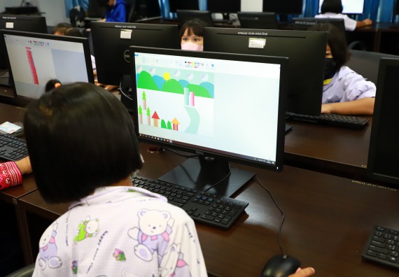 ภาพกิจกรรม  คณะวิทยาศาสตร์และเทคโนโลยีมหาวิทยาลัยราชภัฏกำแพงเพชร จัดงานสัปดาห์วิทยาศาสตร์แห่งชาติ ส่วนภูมิภาค ประจำปี 2565