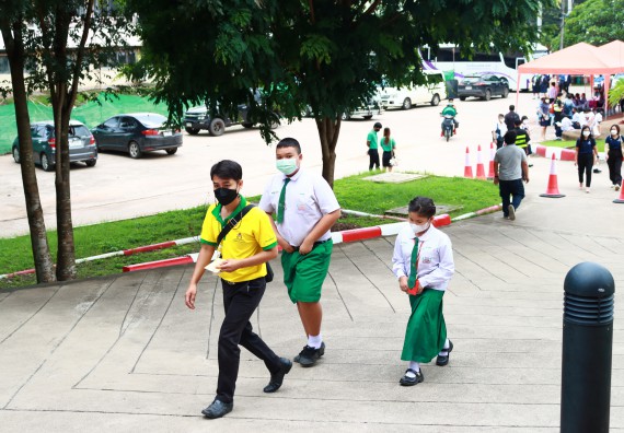 ภาพกิจกรรม  คณะวิทยาศาสตร์และเทคโนโลยีมหาวิทยาลัยราชภัฏกำแพงเพชร จัดงานสัปดาห์วิทยาศาสตร์แห่งชาติ ส่วนภูมิภาค ประจำปี 2565