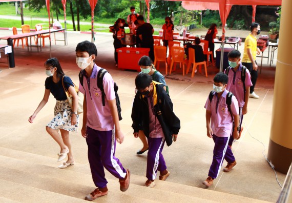 ภาพกิจกรรม  คณะวิทยาศาสตร์และเทคโนโลยีมหาวิทยาลัยราชภัฏกำแพงเพชร จัดงานสัปดาห์วิทยาศาสตร์แห่งชาติ ส่วนภูมิภาค ประจำปี 2565