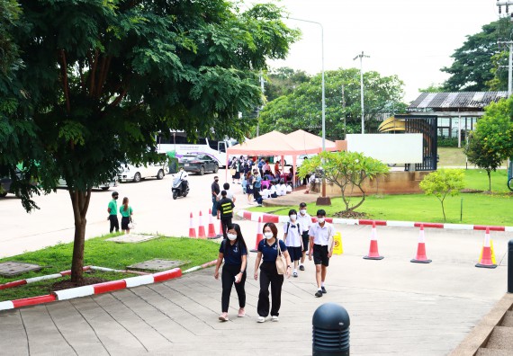 ภาพกิจกรรม  คณะวิทยาศาสตร์และเทคโนโลยีมหาวิทยาลัยราชภัฏกำแพงเพชร จัดงานสัปดาห์วิทยาศาสตร์แห่งชาติ ส่วนภูมิภาค ประจำปี 2565