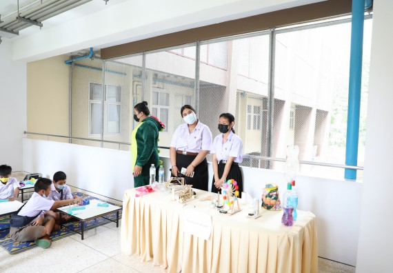 ภาพกิจกรรม  คณะวิทยาศาสตร์และเทคโนโลยีมหาวิทยาลัยราชภัฏกำแพงเพชร จัดงานสัปดาห์วิทยาศาสตร์แห่งชาติ ส่วนภูมิภาค ประจำปี 2565