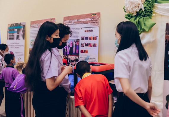 ภาพกิจกรรม  คณะวิทยาศาสตร์และเทคโนโลยีมหาวิทยาลัยราชภัฏกำแพงเพชร จัดงานสัปดาห์วิทยาศาสตร์แห่งชาติ ส่วนภูมิภาค ประจำปี 2565