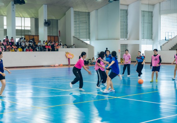 ภาพกิจกรรมคณะวิทยาศาสตร์และเทคโนโลยี จัดโครงการกีฬาสานสัมพันธ์ SCITECH SPORT DAY 2022 คณะวิทยาศาสตร์และเทคโนโลยี มหาวิทยาลัยราชภัฏกำแพงเพชร