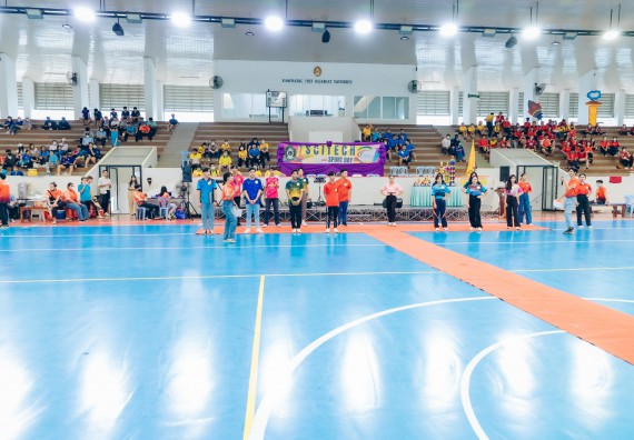 ภาพกิจกรรมคณะวิทยาศาสตร์และเทคโนโลยี จัดโครงการกีฬาสานสัมพันธ์ SCITECH SPORT DAY 2022 คณะวิทยาศาสตร์และเทคโนโลยี มหาวิทยาลัยราชภัฏกำแพงเพชร