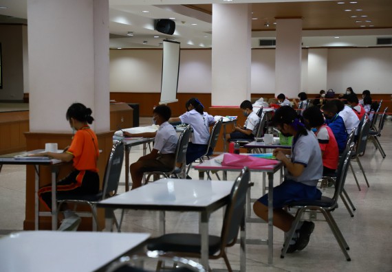 ภาพกิจกรรม  คณะวิทยาศาสตร์และเทคโนโลยีมหาวิทยาลัยราชภัฏกำแพงเพชร จัดงานสัปดาห์วิทยาศาสตร์แห่งชาติ ส่วนภูมิภาค ประจำปี 2565