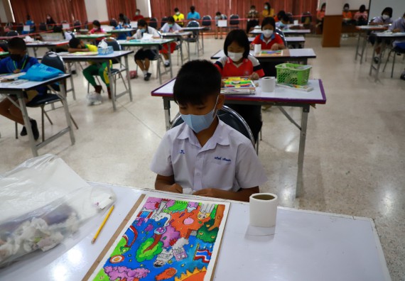 ภาพกิจกรรม  คณะวิทยาศาสตร์และเทคโนโลยีมหาวิทยาลัยราชภัฏกำแพงเพชร จัดงานสัปดาห์วิทยาศาสตร์แห่งชาติ ส่วนภูมิภาค ประจำปี 2565