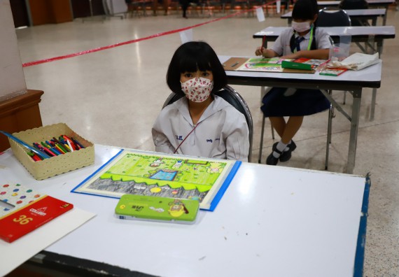 ภาพกิจกรรม  คณะวิทยาศาสตร์และเทคโนโลยีมหาวิทยาลัยราชภัฏกำแพงเพชร จัดงานสัปดาห์วิทยาศาสตร์แห่งชาติ ส่วนภูมิภาค ประจำปี 2565