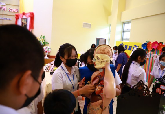 ภาพกิจกรรม  คณะวิทยาศาสตร์และเทคโนโลยีมหาวิทยาลัยราชภัฏกำแพงเพชร จัดงานสัปดาห์วิทยาศาสตร์แห่งชาติ ส่วนภูมิภาค ประจำปี 2565