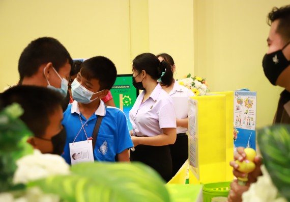 ภาพกิจกรรม  คณะวิทยาศาสตร์และเทคโนโลยีมหาวิทยาลัยราชภัฏกำแพงเพชร จัดงานสัปดาห์วิทยาศาสตร์แห่งชาติ ส่วนภูมิภาค ประจำปี 2565