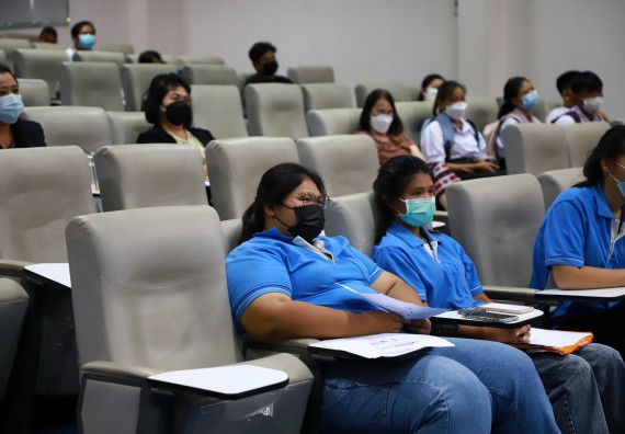 ภาพกิจกรรม  คณะวิทยาศาสตร์และเทคโนโลยีมหาวิทยาลัยราชภัฏกำแพงเพชร จัดงานสัปดาห์วิทยาศาสตร์แห่งชาติ ส่วนภูมิภาค ประจำปี 2565