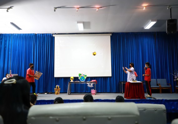 ภาพกิจกรรม  คณะวิทยาศาสตร์และเทคโนโลยีมหาวิทยาลัยราชภัฏกำแพงเพชร จัดงานสัปดาห์วิทยาศาสตร์แห่งชาติ ส่วนภูมิภาค ประจำปี 2565