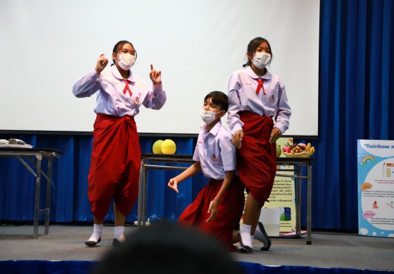 ภาพกิจกรรม  คณะวิทยาศาสตร์และเทคโนโลยีมหาวิทยาลัยราชภัฏกำแพงเพชร จัดงานสัปดาห์วิทยาศาสตร์แห่งชาติ ส่วนภูมิภาค ประจำปี 2565