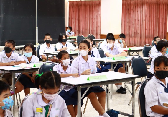 ภาพกิจกรรม  คณะวิทยาศาสตร์และเทคโนโลยีมหาวิทยาลัยราชภัฏกำแพงเพชร จัดงานสัปดาห์วิทยาศาสตร์แห่งชาติ ส่วนภูมิภาค ประจำปี 2565