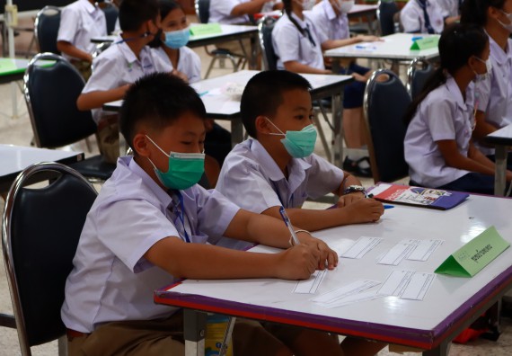 ภาพกิจกรรม  คณะวิทยาศาสตร์และเทคโนโลยีมหาวิทยาลัยราชภัฏกำแพงเพชร จัดงานสัปดาห์วิทยาศาสตร์แห่งชาติ ส่วนภูมิภาค ประจำปี 2565