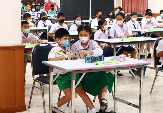 ภาพกิจกรรม  คณะวิทยาศาสตร์และเทคโนโลยีมหาวิทยาลัยราชภัฏกำแพงเพชร จัดงานสัปดาห์วิทยาศาสตร์แห่งชาติ ส่วนภูมิภาค ประจำปี 2565