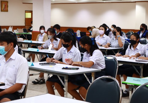 ภาพกิจกรรม  คณะวิทยาศาสตร์และเทคโนโลยีมหาวิทยาลัยราชภัฏกำแพงเพชร จัดงานสัปดาห์วิทยาศาสตร์แห่งชาติ ส่วนภูมิภาค ประจำปี 2565