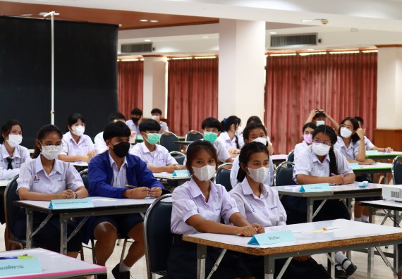 ภาพกิจกรรม  คณะวิทยาศาสตร์และเทคโนโลยีมหาวิทยาลัยราชภัฏกำแพงเพชร จัดงานสัปดาห์วิทยาศาสตร์แห่งชาติ ส่วนภูมิภาค ประจำปี 2565