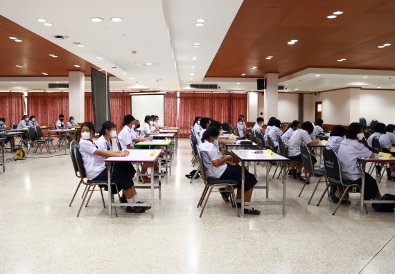 ภาพกิจกรรม  คณะวิทยาศาสตร์และเทคโนโลยีมหาวิทยาลัยราชภัฏกำแพงเพชร จัดงานสัปดาห์วิทยาศาสตร์แห่งชาติ ส่วนภูมิภาค ประจำปี 2565