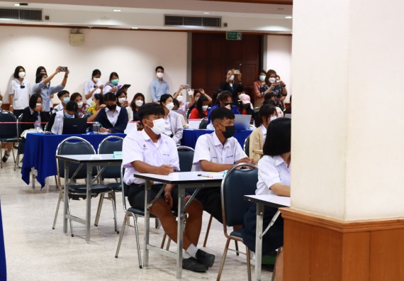 ภาพกิจกรรม  คณะวิทยาศาสตร์และเทคโนโลยีมหาวิทยาลัยราชภัฏกำแพงเพชร จัดงานสัปดาห์วิทยาศาสตร์แห่งชาติ ส่วนภูมิภาค ประจำปี 2565