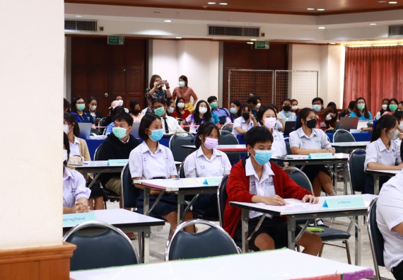 ภาพกิจกรรม  คณะวิทยาศาสตร์และเทคโนโลยีมหาวิทยาลัยราชภัฏกำแพงเพชร จัดงานสัปดาห์วิทยาศาสตร์แห่งชาติ ส่วนภูมิภาค ประจำปี 2565