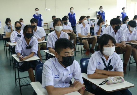 ภาพกิจกรรม  คณะวิทยาศาสตร์และเทคโนโลยีมหาวิทยาลัยราชภัฏกำแพงเพชร จัดงานสัปดาห์วิทยาศาสตร์แห่งชาติ ส่วนภูมิภาค ประจำปี 2565