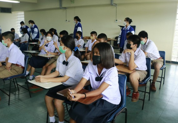 ภาพกิจกรรม  คณะวิทยาศาสตร์และเทคโนโลยีมหาวิทยาลัยราชภัฏกำแพงเพชร จัดงานสัปดาห์วิทยาศาสตร์แห่งชาติ ส่วนภูมิภาค ประจำปี 2565