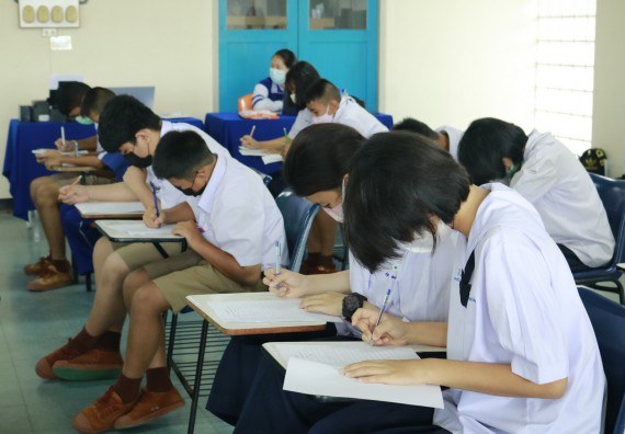 ภาพกิจกรรม  คณะวิทยาศาสตร์และเทคโนโลยีมหาวิทยาลัยราชภัฏกำแพงเพชร จัดงานสัปดาห์วิทยาศาสตร์แห่งชาติ ส่วนภูมิภาค ประจำปี 2565