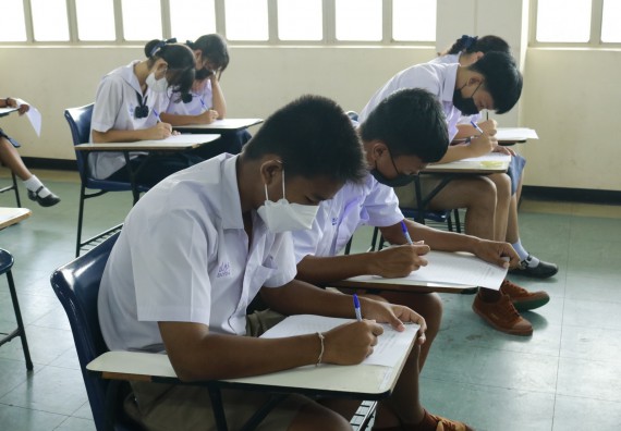 ภาพกิจกรรม  คณะวิทยาศาสตร์และเทคโนโลยีมหาวิทยาลัยราชภัฏกำแพงเพชร จัดงานสัปดาห์วิทยาศาสตร์แห่งชาติ ส่วนภูมิภาค ประจำปี 2565